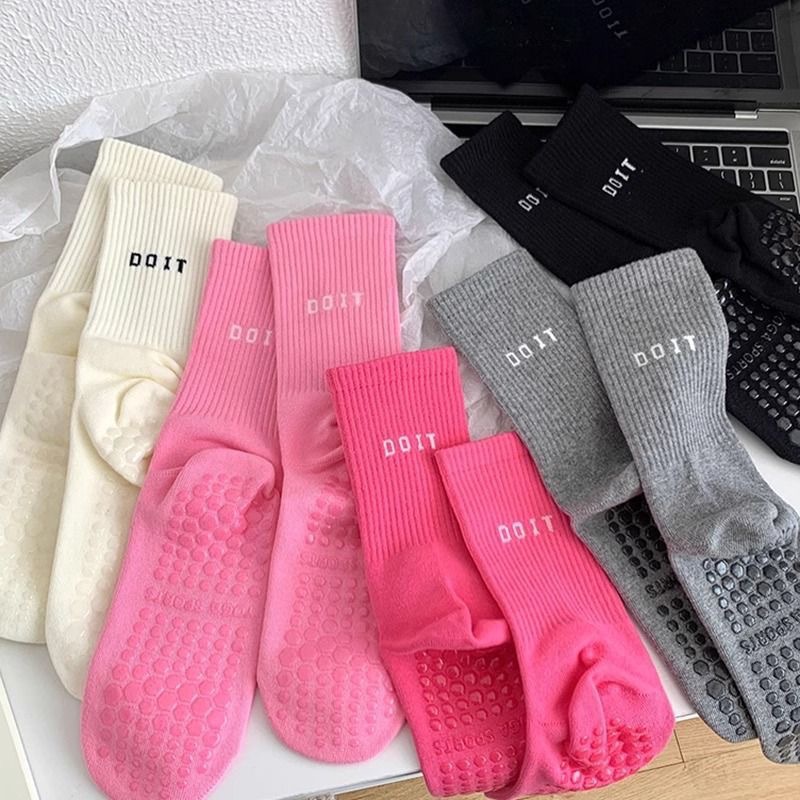 Sports Socks - 1 Çift Yeni, Renkli, Trend Spor